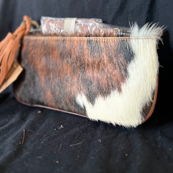 Catchfly Studio Hair On Hide Clutch Tassel Accent Wristlet Color Variety - Picture 5 of 8